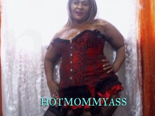 HOTMOMMYASS