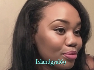 Islandgyal69