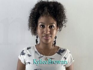 KylieeBrownn