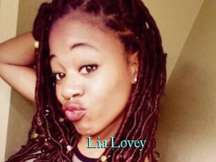 Lia_Lovey