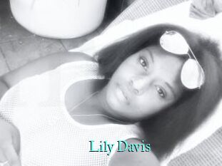 Lily_Davis