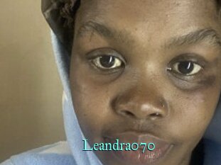 Leandra070