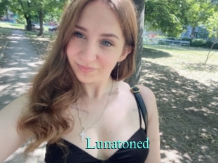 Lunatoned
