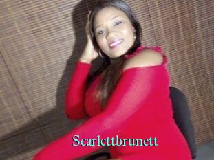 Scarlettbrunett