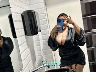 Vickyye